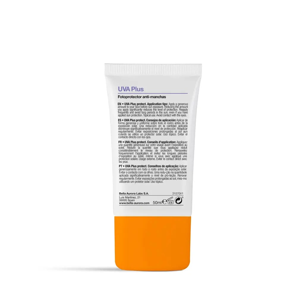 Bella Aurora  Auringonsuojavoide, joka ehkäisee pigmenttimuutoksia  Uva Plus Protect, 50 ml.