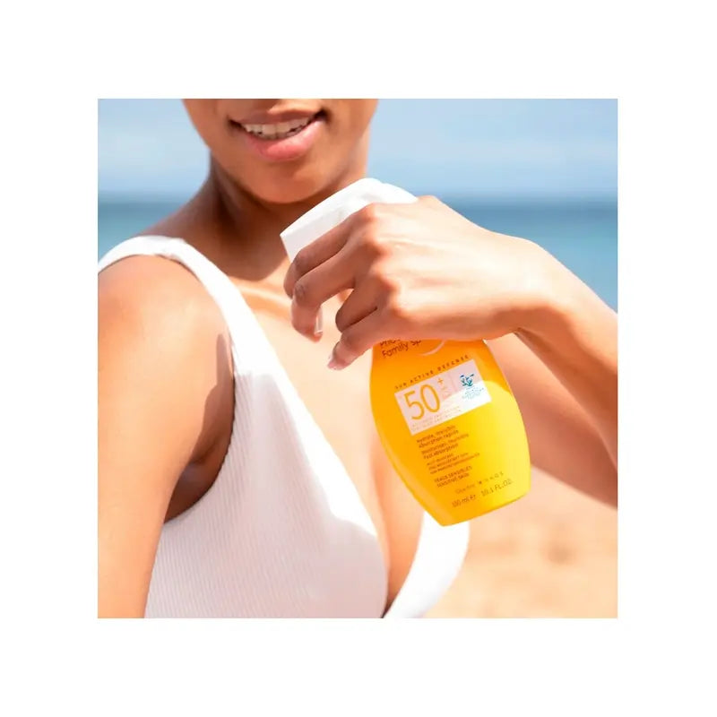 BIODERMA Photoderm Max -suihke SPF 50+ 300 ml