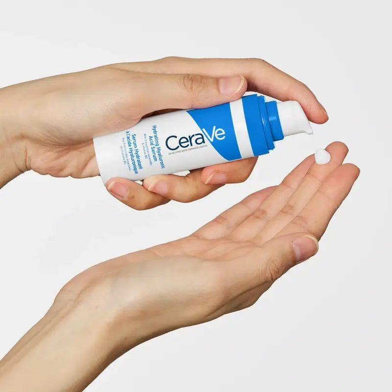 CeraVe hyaluronihappoa sisältävä kosteuttava seerumi, 30 ml