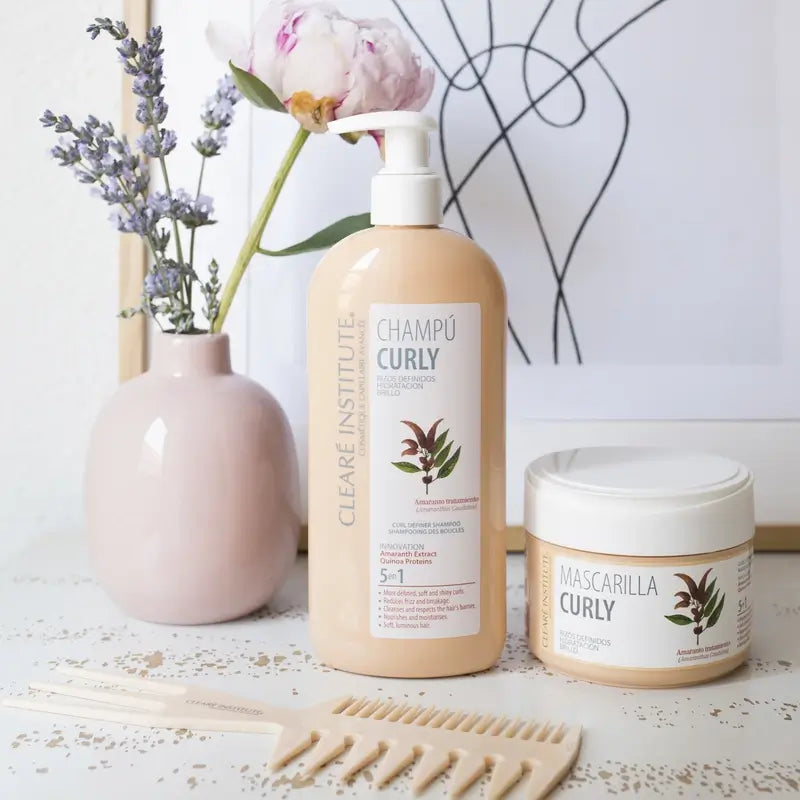 Clearé Institute Curly-menetelmän naamio kiharaisille hiuksille 300 ml 