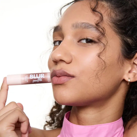 Essence Nude Blur Soufflé -huulivoide 06, 3 g