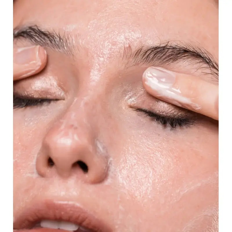Freshly Rose Quartz -kasvopuhdistusaine, matkakoko 50 ml