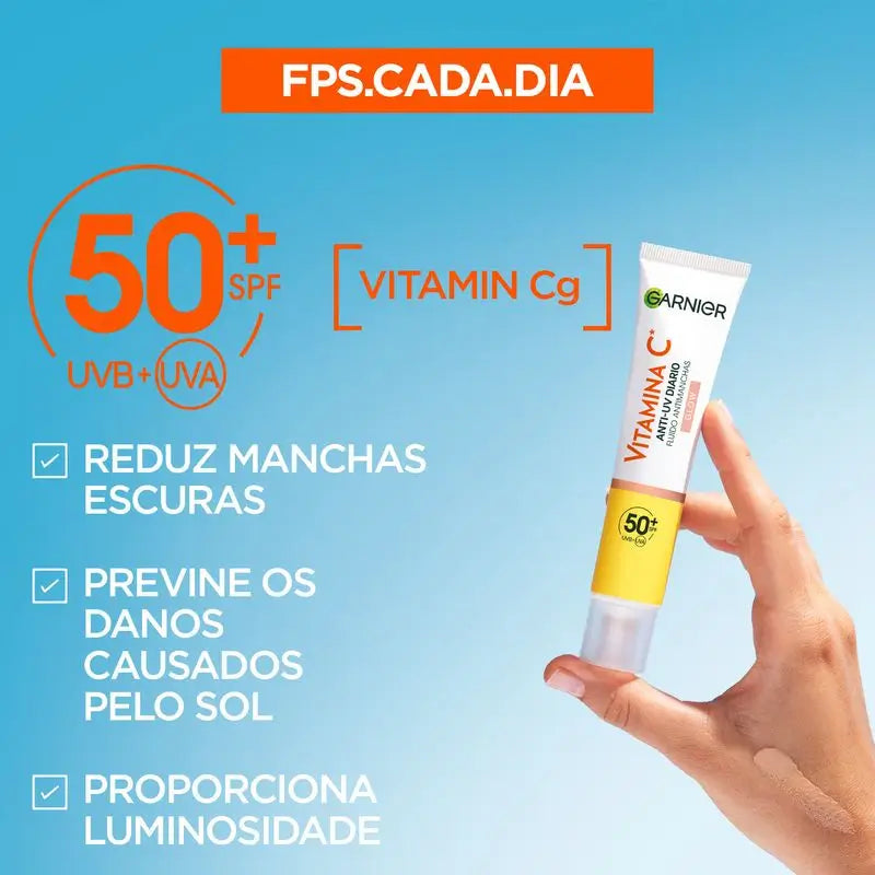 Garnier C-vitamiini - päivittäinen pigmenttimuutoksia ehkäisevä UV-suojavoide, Glow-vaikutus, SPF 50+, 40 ml