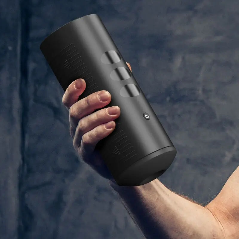 Kiiroo  Titan - teknologinen masturbaattori Experience
