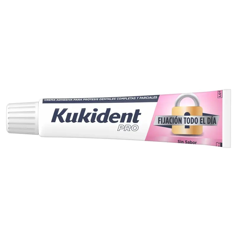Kukident Duplo Pro Complete -kiinnitysvoide hammasproteeseille, neutraali 2 x 70 g