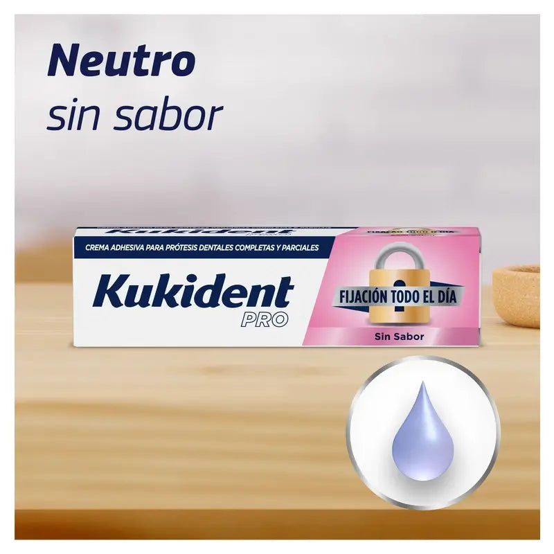 Kukident Duplo Pro Complete -kiinnitysvoide hammasproteeseille, neutraali 2 x 70 g