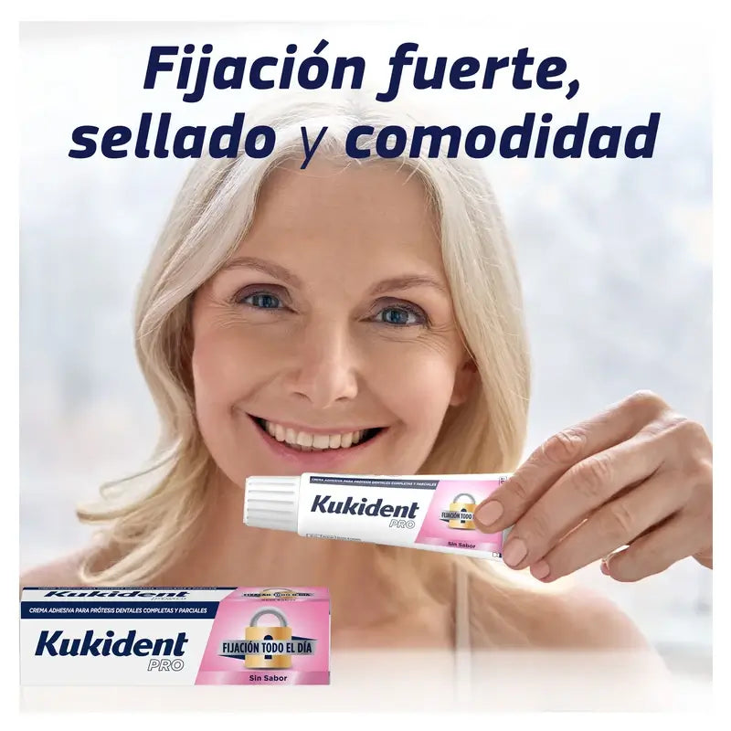 Kukident Triplo Pro Complete -kiinnityskreemi hammasproteeseille, neutraali 3 x 70 g