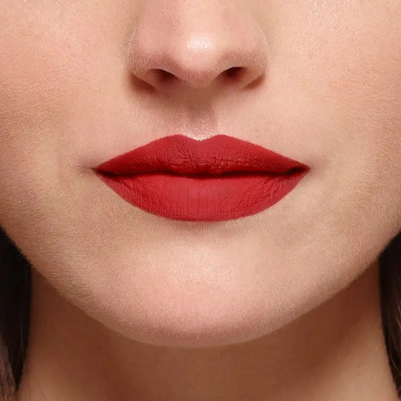 L'Oréal Paris Color Riche Intense Volume Matte -huulipuna, sävy 336 Rouge Avant-Ga