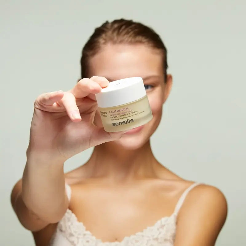 Sensilis Calm In Balm -puhdistusbalsami herkälle ja reaktiiviselle iholle 50 ml