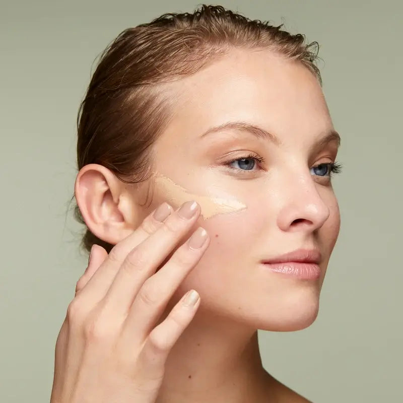 Sensilis Upgrade Make Up -voidemainen meikki, kiinteyttävä vaikutus 05 Noisette 30 ml