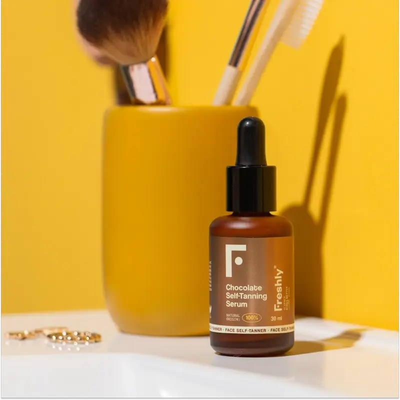 Freshly Chocolate -itseruskettava seerumi 30 ml