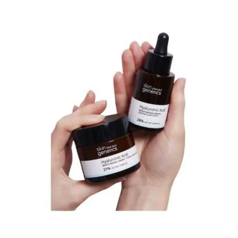 Skin Generics -sarjan intensiivinen kosteuttava tuotepari, 80 